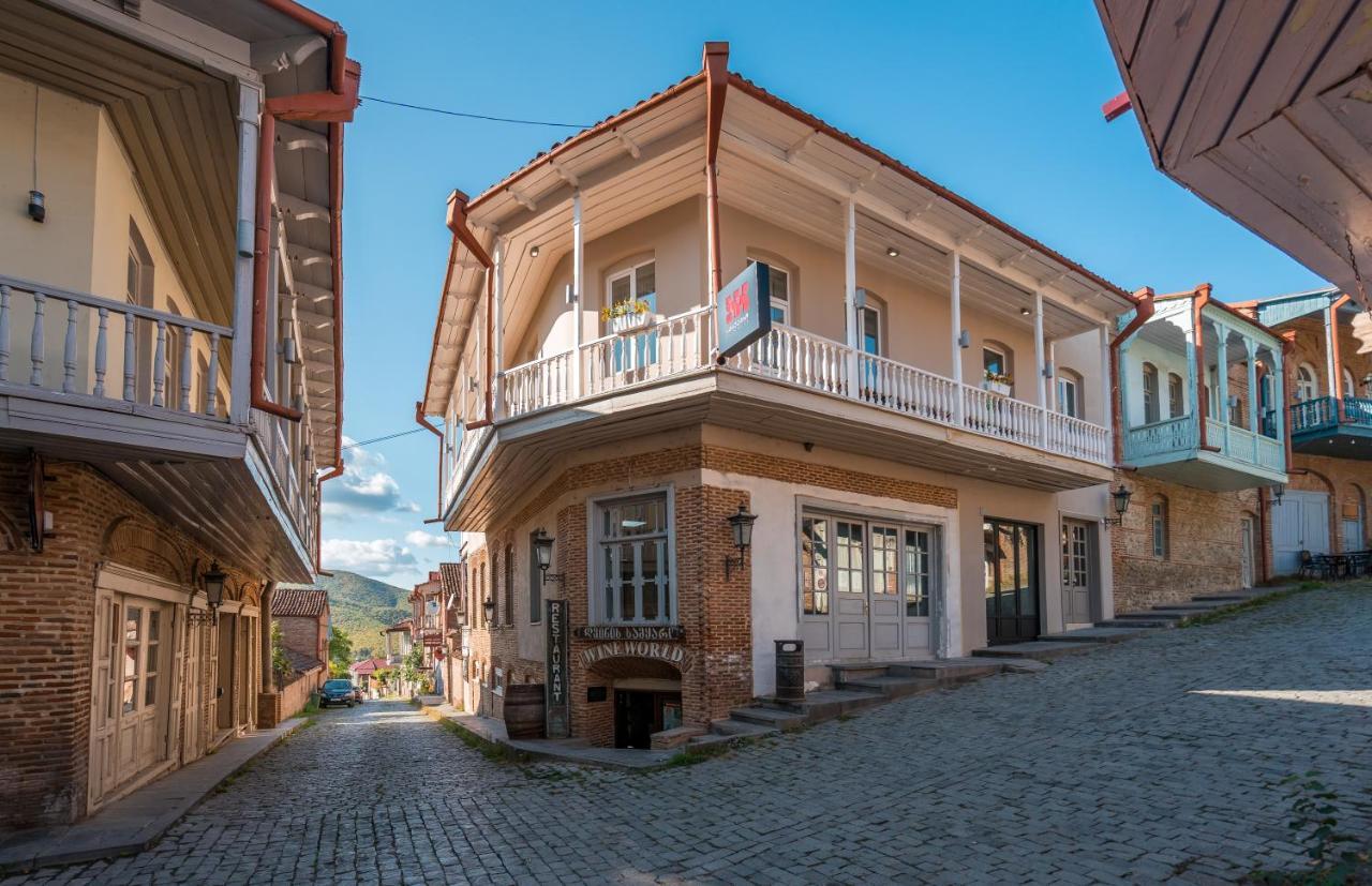 Hotel History • Სასტუმრო Ისტორია Sighnaghi Exterior foto
